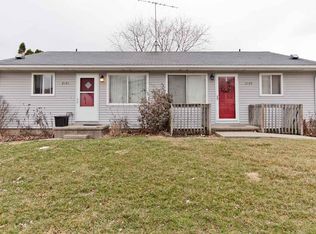 2139 Taylor Dr, Iowa City, IA 52240