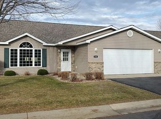 105 Gull Path, Mankato, MN 56001