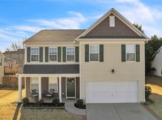 16 Nut Leaf Ln, Greenville, SC 29605