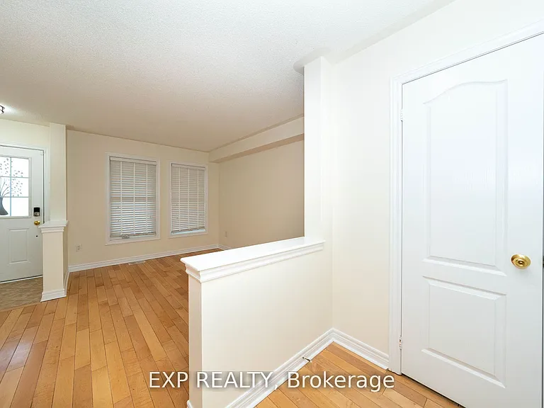 272 Duncan Ln — Photo 6