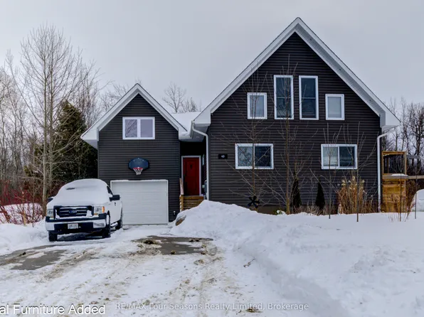 40 Braeside St, Collingwood, ON L9Y 0X2