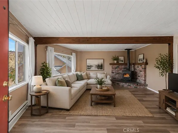 2028 Linden Dr, Pine Mountain Club, CA 93222