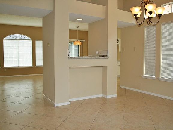 5th image of 5403 Haven Oaks Dr