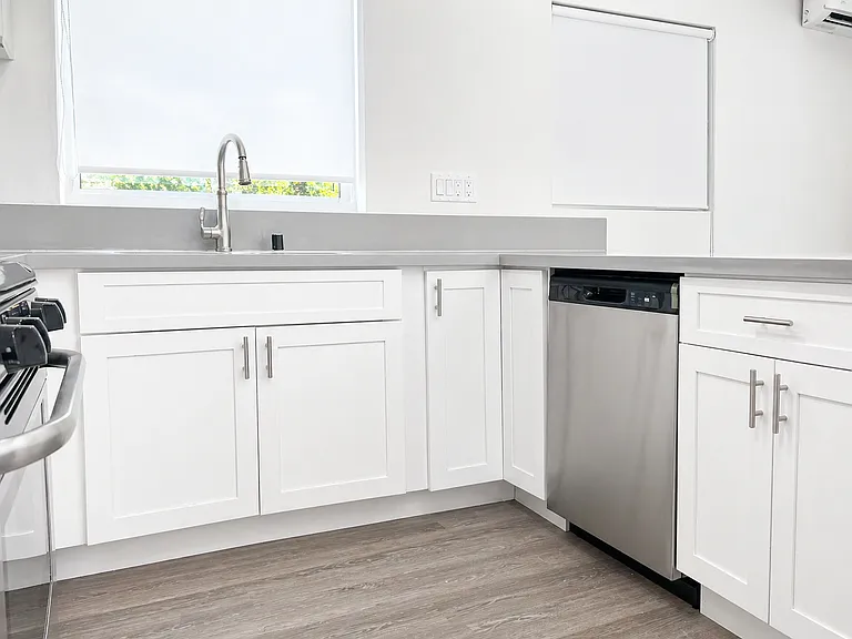 540 S Euclid Ave #3B — Photo 6