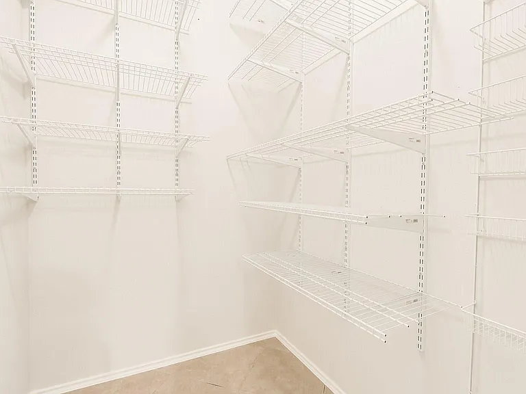 1132 Alexandria Way — Photo 19