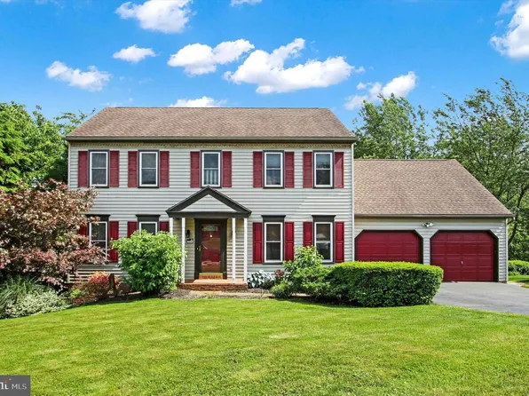 626 Kenyon Dr, Red Lion, PA 17356