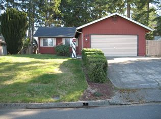 425 Radar Rd, Coos Bay, OR 97420
