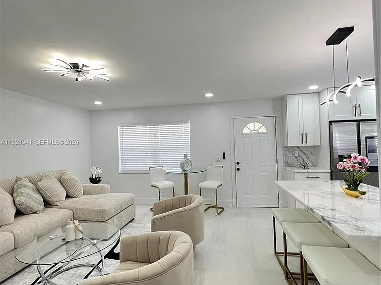 708 Normandy Ln #708-O — Photo 11