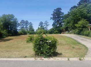 1102 King Edward Dr, Dublin, GA 31021