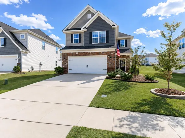 333 Kennerly Center Dr, Mooresville, NC 28115