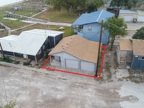 101 White Point, Sandia, TX 78383
