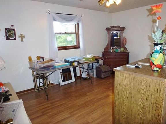 5th image of 409 W Main Blvd