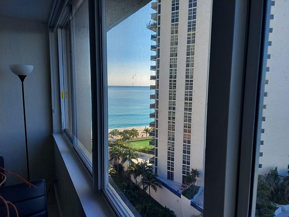 2nd image of 19201 Collins Ave #1042