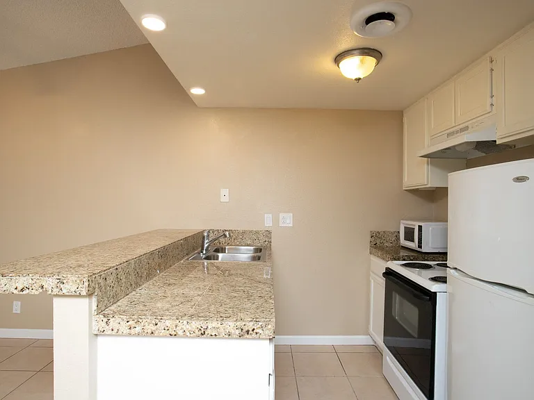 73355 Guadalupe Avenue — Photo 65
