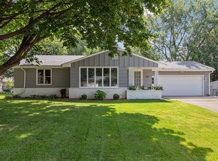 7371 Tempo Ter NE, Fridley, MN 55432