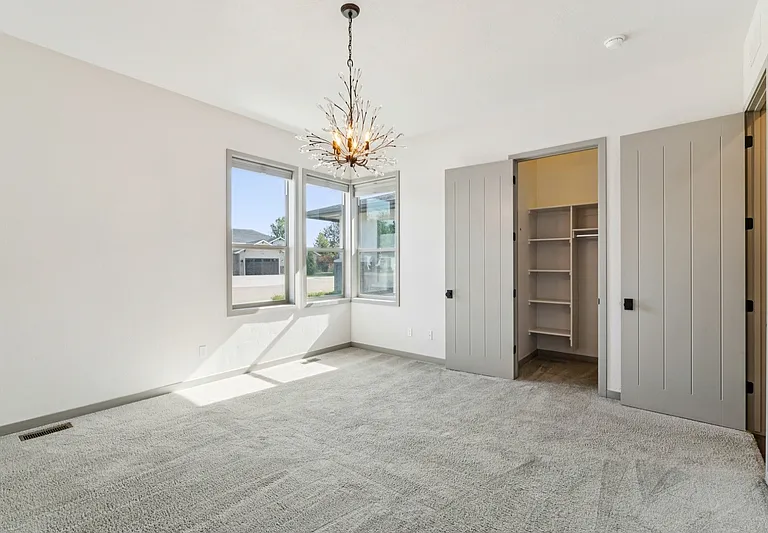 3441 E Accommodation Ct — Photo 56
