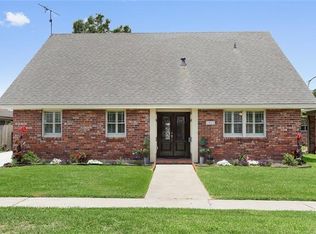 4924 Tartan Dr, Metairie, LA 70003