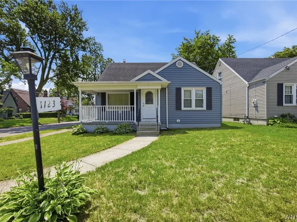 1123 Vanderbilt Ave, Niagara Falls, NY 14305