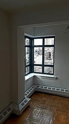 Rented by Brooklyn Heights Real Estate Inc | media 3