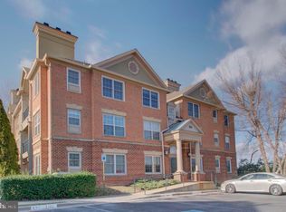 304 Ridgepoint Pl APT 12, Gaithersburg, MD 20878