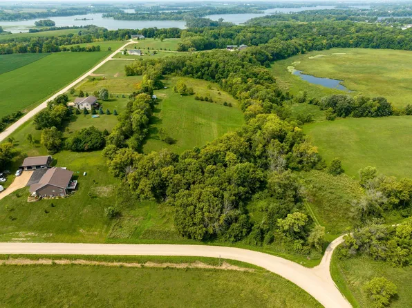 47 241st Ave, Elysian, MN 56028