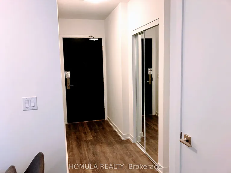 159 Wellesley St E #303 — Photo 12