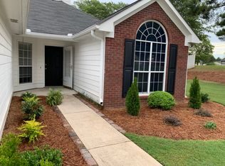 1545 Quail Point Run, Hoschton, GA 30548