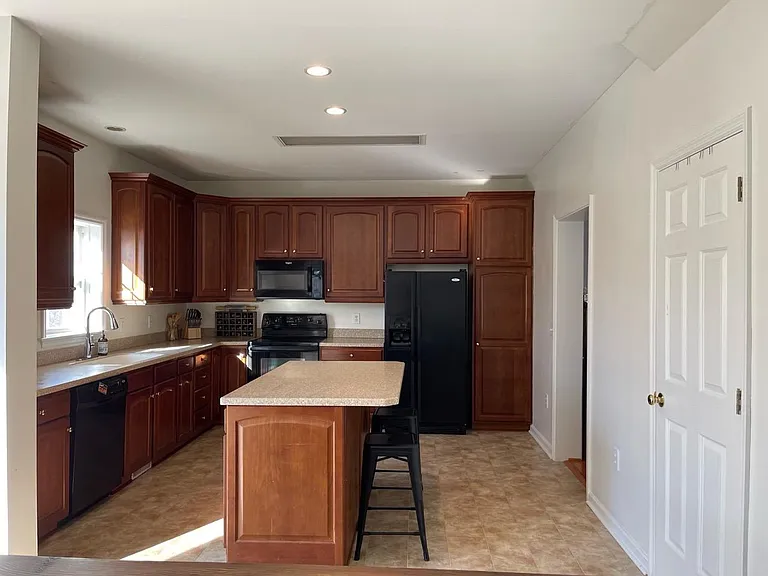 71 Glacier Way — Photo 27