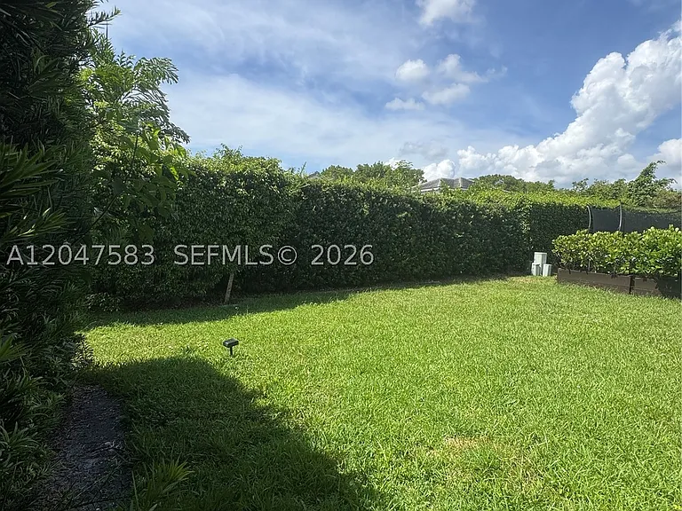 4152 Pine Ridge Ln #0 — Photo 18