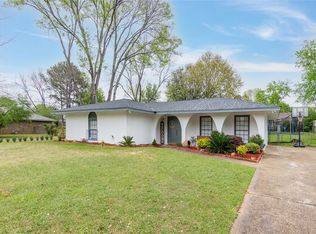 627 Carol Villa Dr, Montgomery, AL 36109