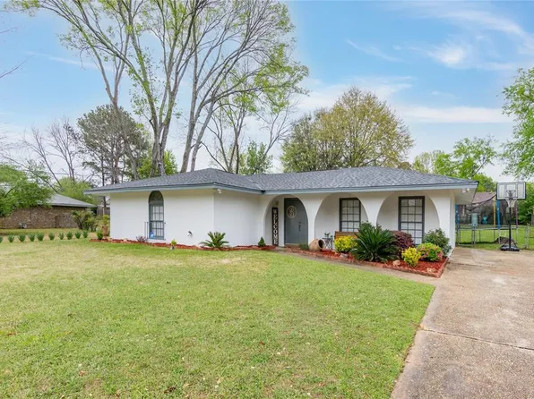 627 Carol Villa Dr, Montgomery, AL 36109