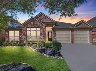 13703 Evening Wind Dr, Pearland, TX 77584