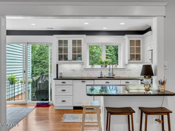65 E River Road #28, Rumson, NJ 07760