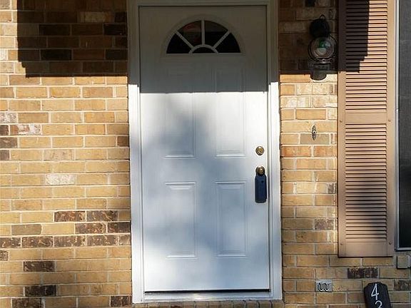 2nd image of 4316 Avenida San Marcus