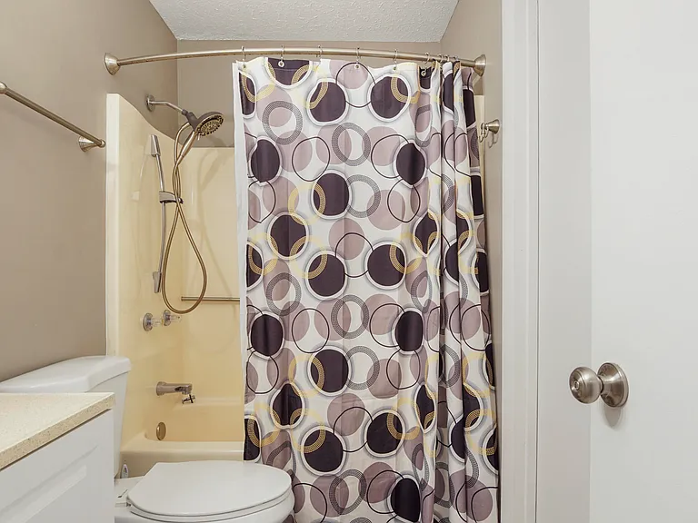 2518 Johnson Dr — Photo 19