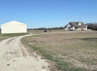 1047 800th Ave #612, Hope, KS 67451