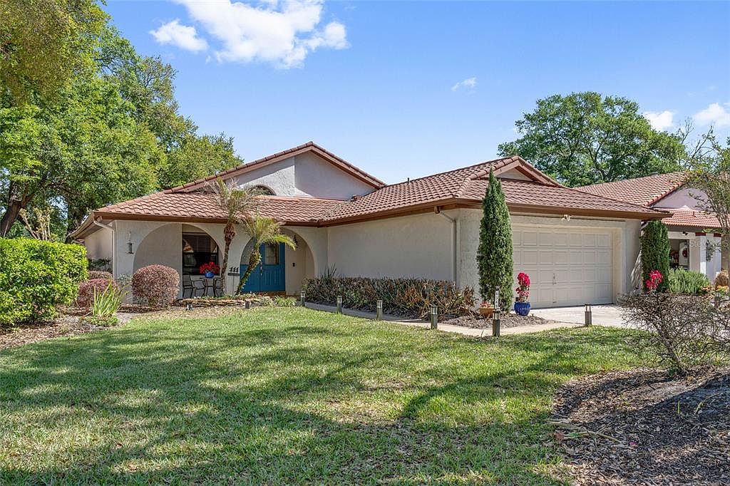 6349 Parson Brown Dr