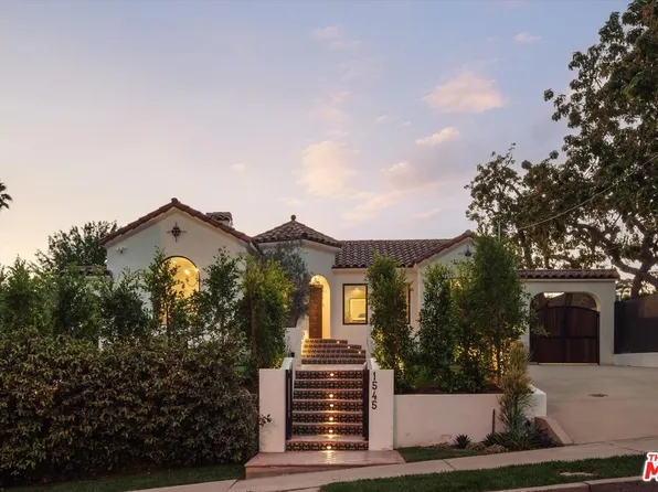 1545 N Benton Way, Los Angeles, CA 90026