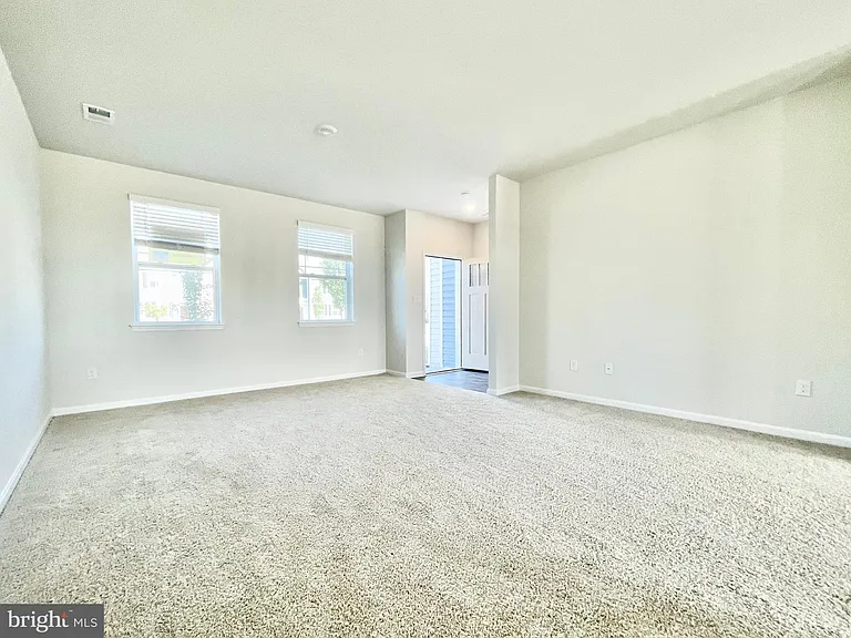 522 Ridgely Blvd — Photo 3
