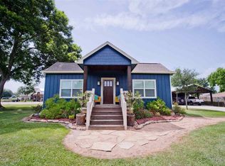 18128 Westbury Rd, Beaumont, TX 77713