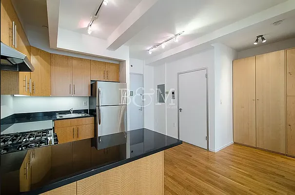 Rented by Brick&Mortar | media 37