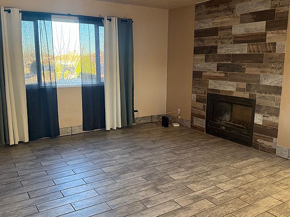 2nd image of 871 Osceola Rd SE