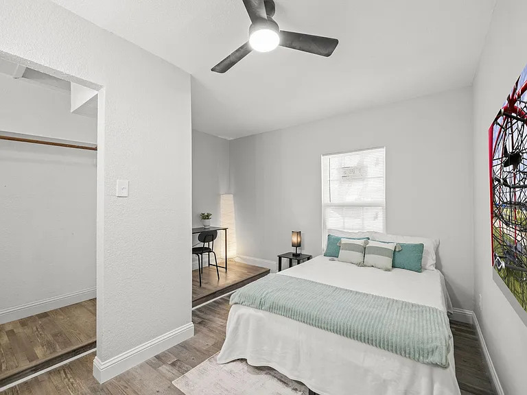 Gramley St — Photo 1