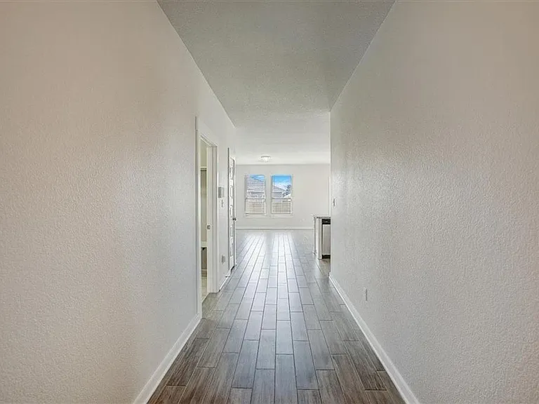 216 Trellis Blvd — Photo 14
