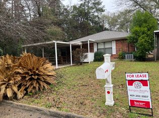 1005 Black Walnut Ln, Jasper, TX 75951