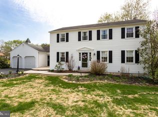 4 Primrose Ln, West Chester, PA 19380