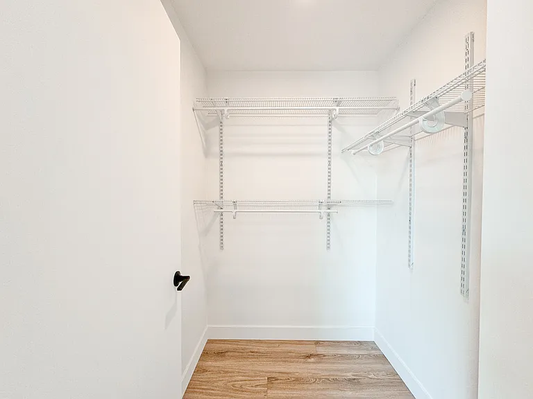 1743 Armacost Ave — Photo 56