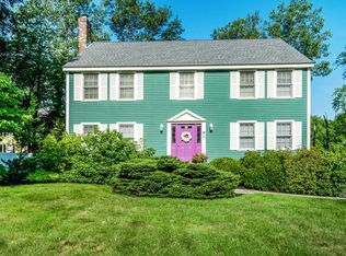 11 Otsego Dr, Hudson, MA 01749