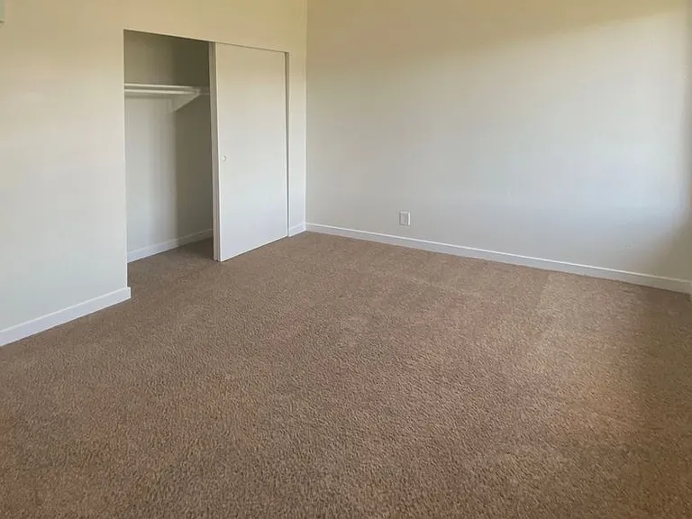 10511 Lexington St — Photo 12