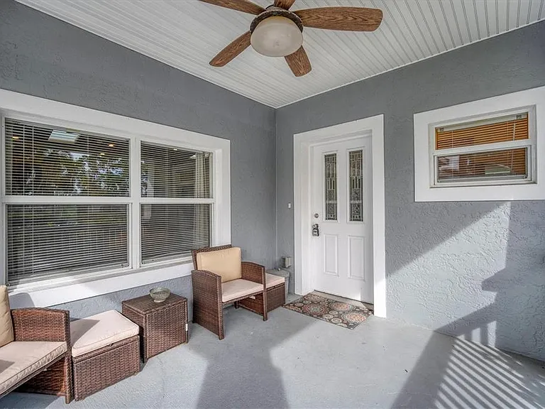 416 Sunset Dr — Photo 5